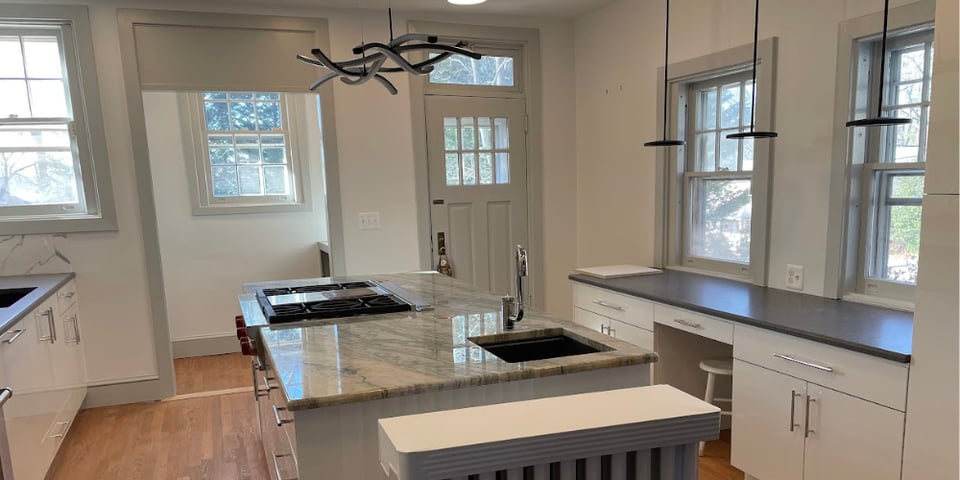 What Should I Look for When Hiring a Remodeling Contractor in Southern Maryland?