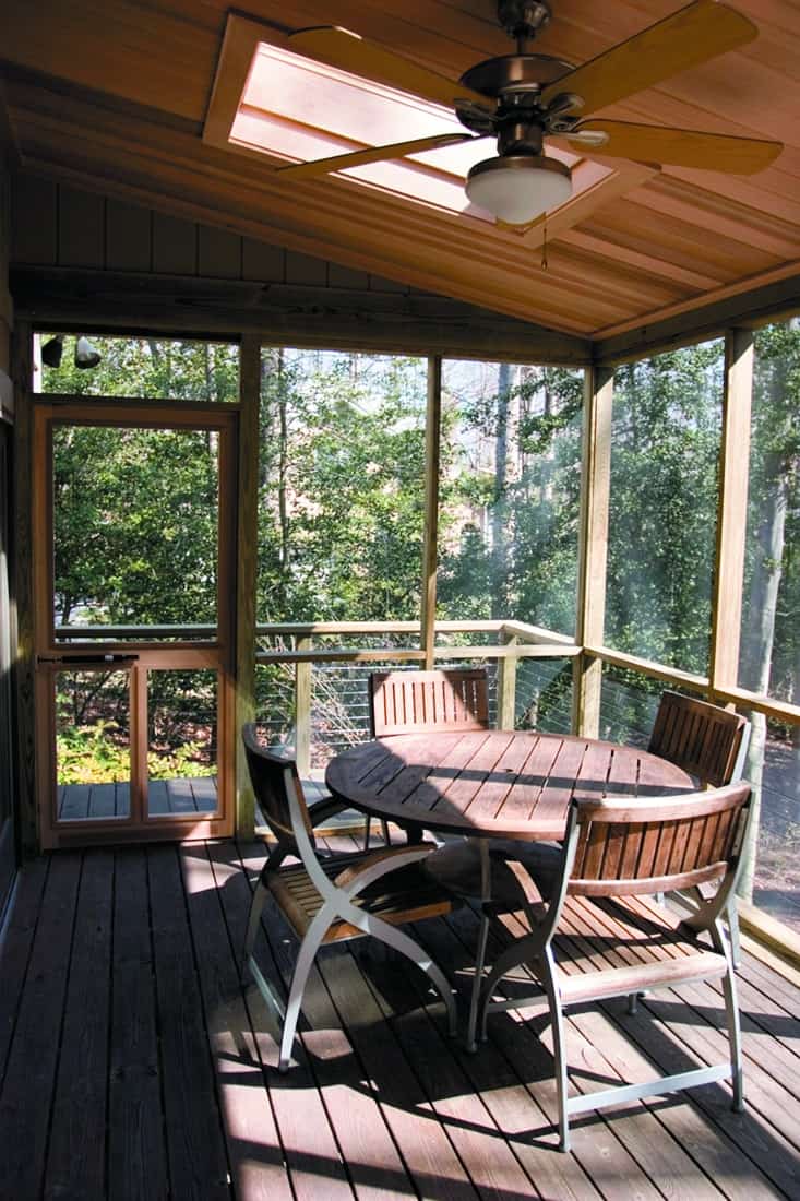 Screened-in porch addition by Villa Builders in Central Maryland Screened-in porch addition by Villa Builders in Central Maryland