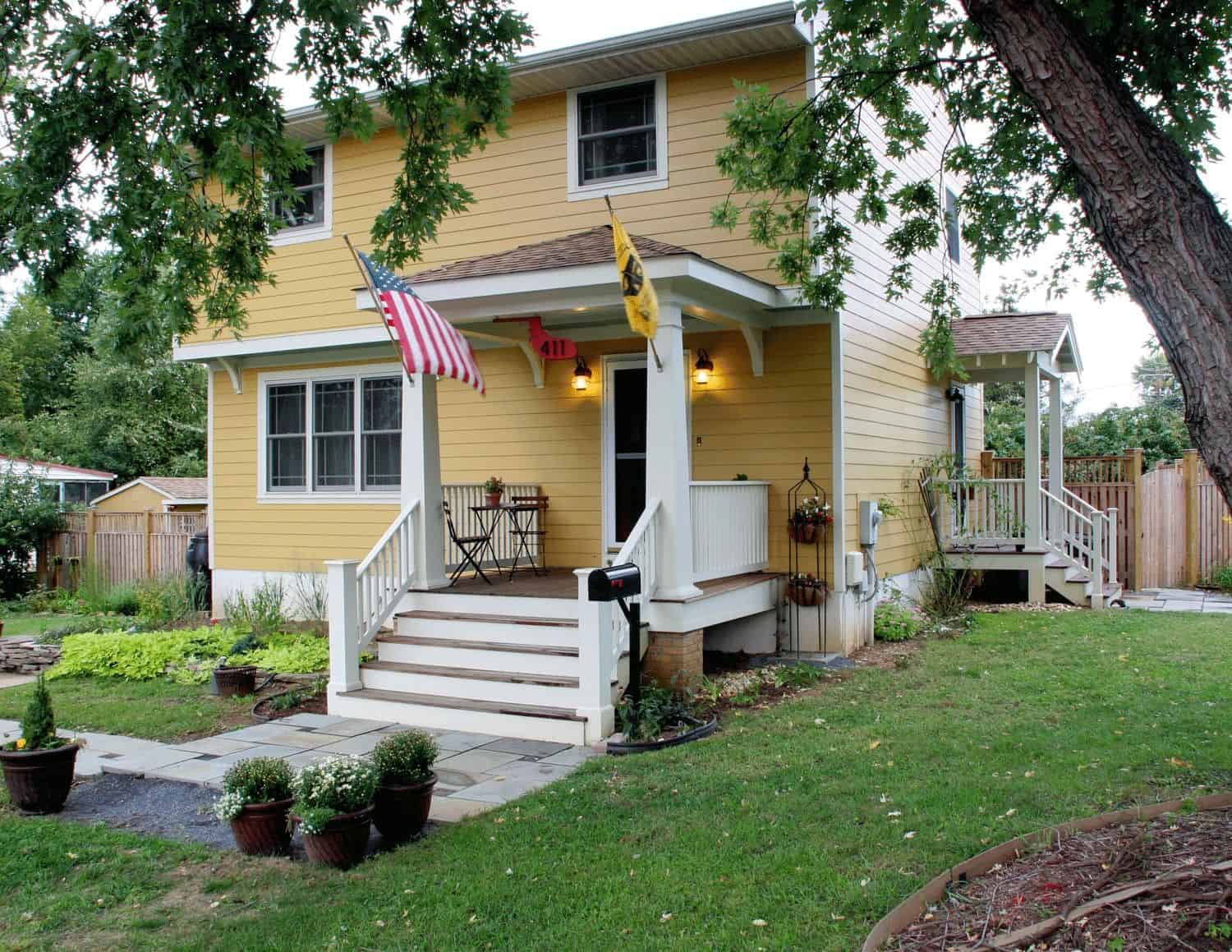 Villa Builders custom front porch project in Annapolis, Maryland