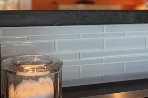 Glass_tile_backsplash1_for_blog_640x427
