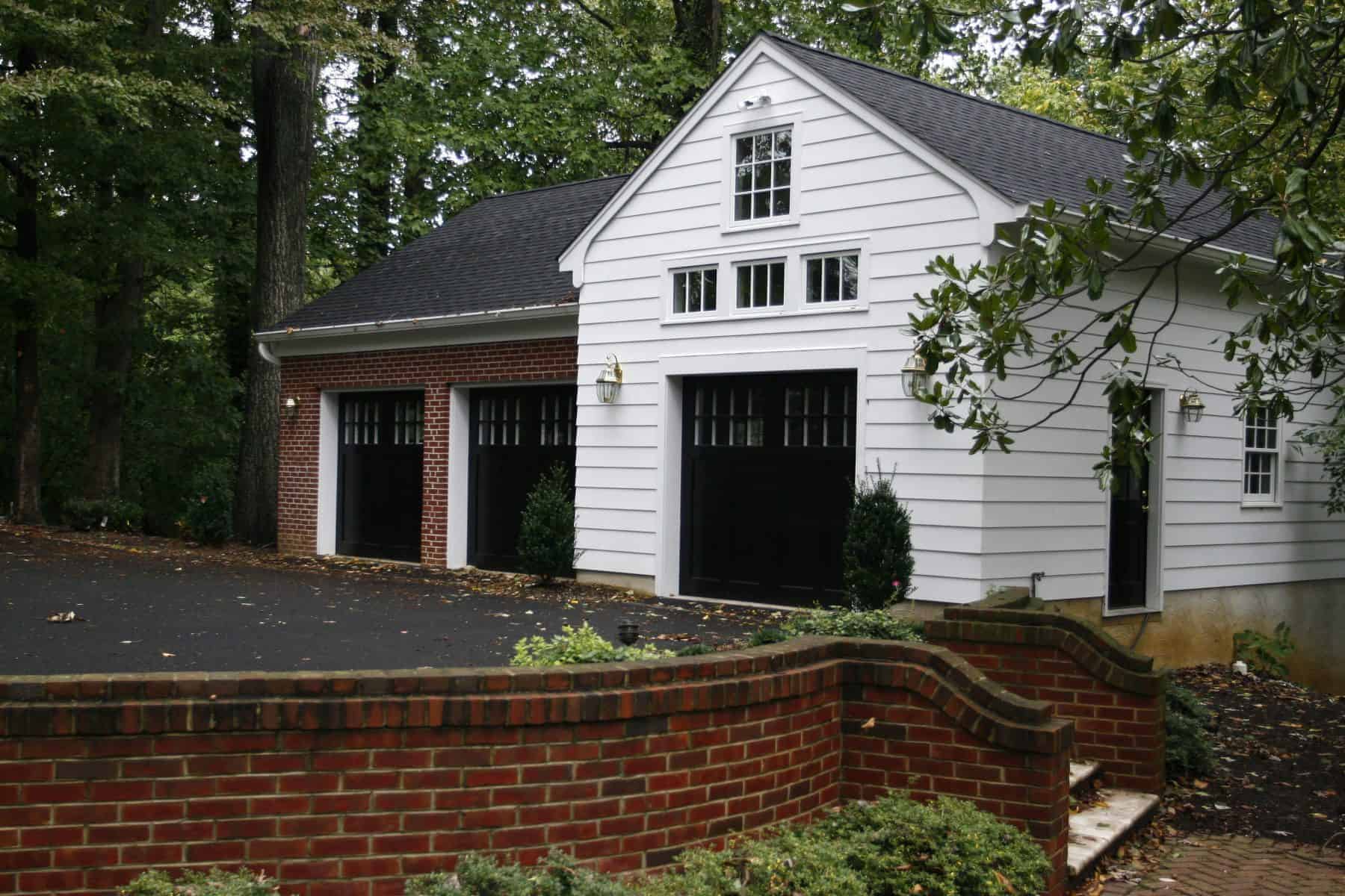 Side view of a remodeled garage by Villa Builders in Annapolis, Maryland